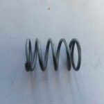 KAW490782082 SPRING-ENGINE VALVE